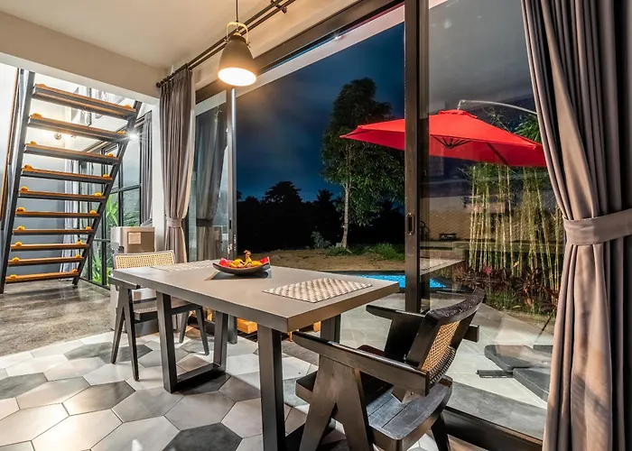 Maple Ridge - Private Pool & Rice Field View *