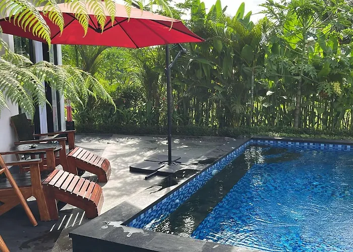 Maple Ridge - Private Pool & Rice Field View Villa *