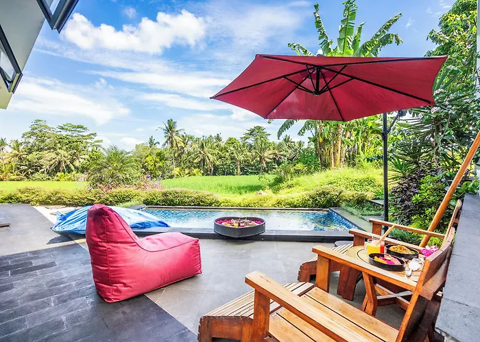 Maple Ridge - Private Pool & Rice Field View Ubud