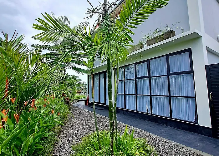 Maple Ridge - Private Pool & Rice Field View Villa